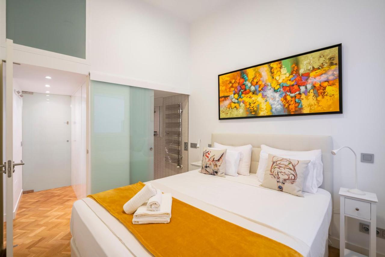 For You Rentals Apartment Temporal In The Center Of Madrid Esl5 Exterior foto